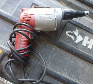 lot 229 image: Milwaukee drill