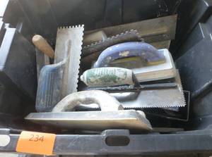 lot 234 image: Tote full of cement work tools
