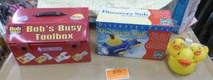 lot 275 image: All new Bob the Builder books, Discovery sub for the bathtub and rubber ducks