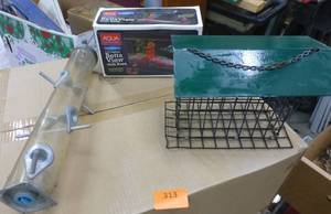 lot 313 image: 2 bird feeders and a small fish tank