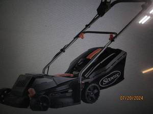 lot 38 image: Scotts 14 20V Lithium-Ion Lawn Mower
