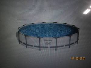 lot 41 image: Bestway Steel Pro MAX 14 x 33 Round Metal-Frame Pool Set