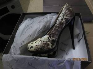 lot 167 image: case of 12 pairs of new bonnibel heels various sizes