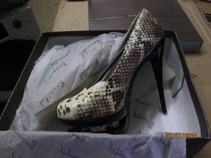 lot 169 image: case of 12 pairs of new bonnibel heels various sizes