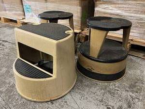 lot 20 image: Lot of Kik-Step Americas Original Rolling Step Stools - In Good Condition