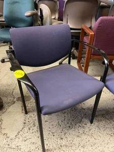 lot 48 image: Lot of 2 Stacking Lobby Reception Waiting Room Chairs - In Good Condition