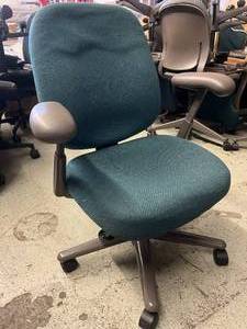 lot 50 image: Herman Miller Ergon 3 Office Lobby Reception High Back Task Chair - In Great Condition Back Fabric Wrinkled From Stacking  No Stains Selling Online Used $350