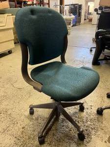 lot 52 image: Herman Miller Equa Office Lobby Reception Task Chairs - In Great Condition - No Stains  Selling Online Used $150