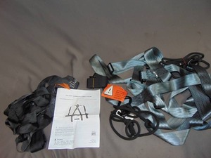 lot 28 image: Mixed Lot of Tree Stand Harnesses