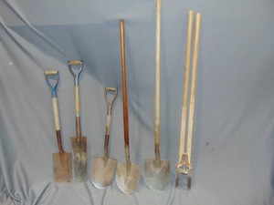 lot 50 image: Mixed Lot of Shovels