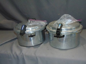 lot 76 image: Mixed Lot of Mirro Pressure Cookers