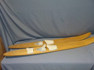 lot 78 image: Pair of Water Skis