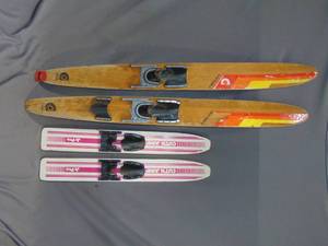 lot 90 image: Mixed Lot of Water Skis