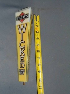 lot 113 image: Petes Wicked Summer Brew Beer Tap