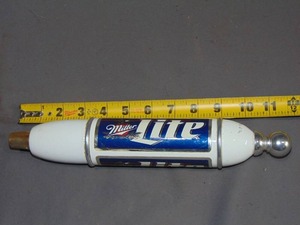 lot 119 image: Miller Lite Beer Tap
