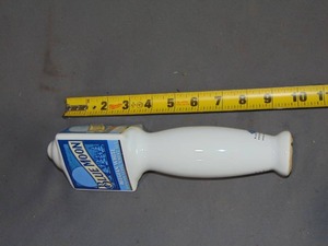 lot 125 image: Blue Moon Belgian White Beer Tap