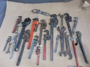 lot 146 image: Mixed Lot of Wrenches