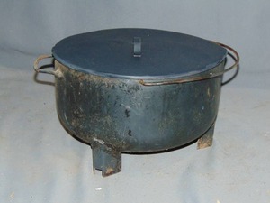 lot 167 image: Cast Ion Pot