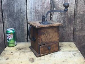 lot 140 image: Antique Coffee Mill