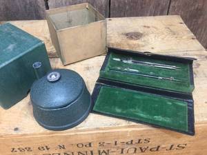 lot 156 image: Vintage SCHOENNER Drafting K & E Pencil Sharpener