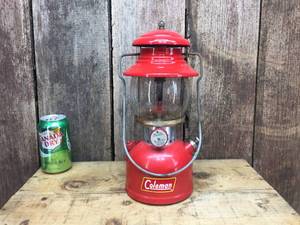 lot 227 image: Classic Coleman 200A Lantern 960