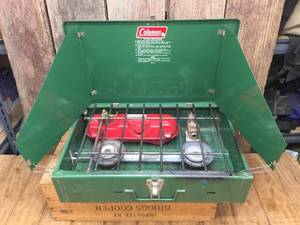 lot 228 image: Coleman 425E Camp Stove 1277