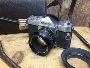 lot 249 image: Vintage Konica Autoflex T3 Camera