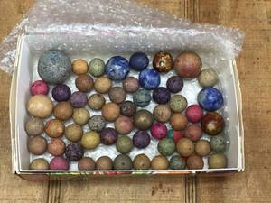 lot 268 image: Antique Marbles - Bennington - Clay - Pottery