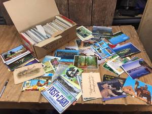 lot 283 image: Vintage Travel - Souvenir Post Cards