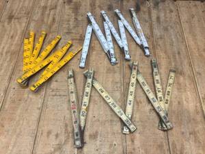 lot 279 image: Vintage Folding Rulers - Lufkin - Evans - Master