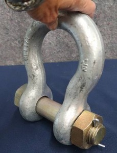 .WHS WLL 17T SHACKLE WITH SCREW PIN