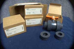 4 NIB  EPDM BELL VALVES