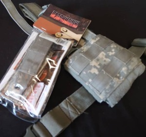 UNIVERSAL HOLSTER PLUS
