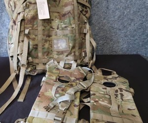 LARGE RUCKSACK COMPLETE  BONUS 2 HYDRATION SYSTEM CARRIERS