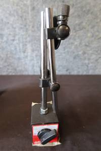 NIB MAGNETIC BASE