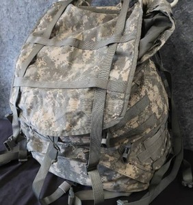 LARGE RUCKSACK FILLED WITH (25) MOLLIE WAIST PACKS