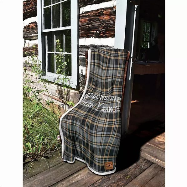 lot 257 image: NEW Yellowstone Silk Touch Sherpa Reverse Throw, 60 x 70 - Rancher Plaid