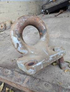 lot 32A image: 4 Bolt Pinto Trailer Hitch