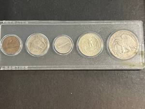 US COIN SET IN HARDCOVER CASE