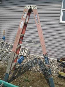 lot 41 image: Ladder