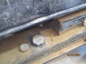 lot 105 image: Remington HH-215T-KFA 215,000 BTU Forced Air Heater