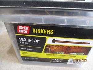 lot 113 image: Grip-Rite 16D 3-14 Sinkers Smooth Shank Nails 30lb Box