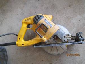 lot 116 image: DeWalt Circular Saw