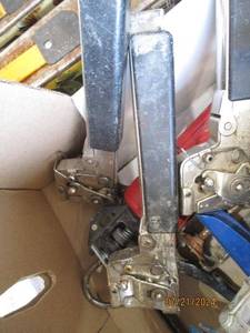 lot 132 image: Assorted Lot of Caulking Guns - Various Conditions