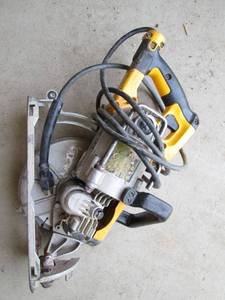 lot 192 image: DeWalt Circular Saw