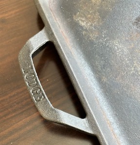 lot 155 image: Cast Iron Skillet by Lodge
