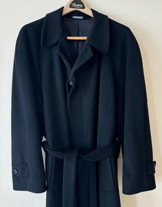 lot 167 image: Saks Fifth Avenue 100% Cashmere Coat
