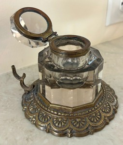 lot 15 image: Vintage Inkwell with Pen