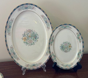 lot 20A image: Lenox Mystic China Serving Pieces