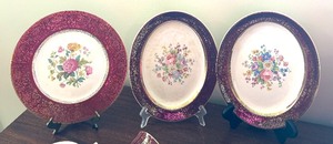 lot 172 image: Vintage Century by Salem China Grouping